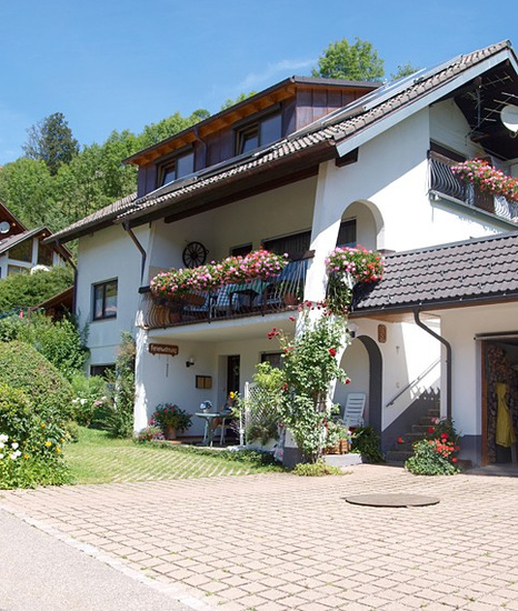 Haus Christa | 850-1.200 m &uuml;. NN