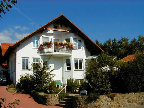 G&auml;stehaus Hemmer | 250 m &uuml;. NN