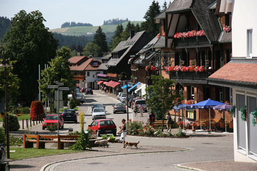Zentrum und Einkaufsstra&szlig;e Hinterzarten